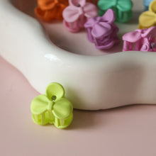 Afbeelding in Gallery-weergave laden, Haarklemmetjes strik 2,0 cm