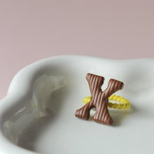 Afbeelding in Gallery-weergave laden, Chocoladeletter small (hele alfabet)