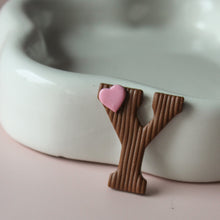 Afbeelding in Gallery-weergave laden, Chocoladeletter large (hele alfabet)