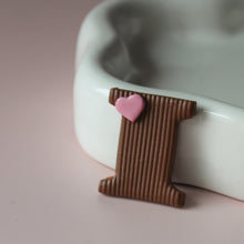 Afbeelding in Gallery-weergave laden, Chocoladeletter large (hele alfabet)