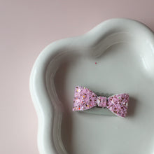 Afbeelding in Gallery-weergave laden, Cato losse strikjes Klaar voor Kerst (medium voor dun haar)