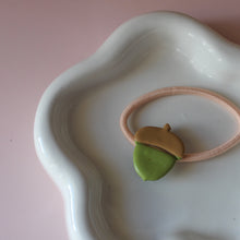 Afbeelding in Gallery-weergave laden, Haarelastiekje eikel large