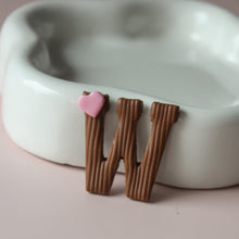 Afbeelding in Gallery-weergave laden, Chocoladeletter large (hele alfabet)