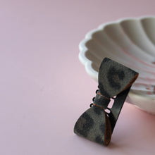 Afbeelding in Gallery-weergave laden, Cato (losse strikjes medium voor dun haar)
