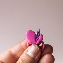 Afbeelding in Gallery-weergave laden, Haarelastiekje pietenmuts roze small (pre-order)