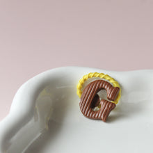 Afbeelding in Gallery-weergave laden, Chocoladeletter small (hele alfabet)