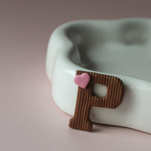 Afbeelding in Gallery-weergave laden, Chocoladeletter large (hele alfabet)
