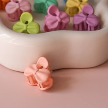 Afbeelding in Gallery-weergave laden, Haarklemmetjes strik 2,0 cm