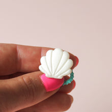 Afbeelding in Gallery-weergave laden, Haarelastiekje schelp small