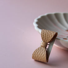 Afbeelding in Gallery-weergave laden, Cato (losse strikjes medium voor dun haar)