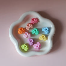 Afbeelding in Gallery-weergave laden, Haarklemmetjes strik 2,0 cm