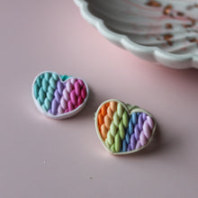 Afbeelding in Gallery-weergave laden, Haarelastiekje gevlochten hartje pastel