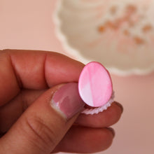 Afbeelding in Gallery-weergave laden, Haarelastiekje paasei marmer roze