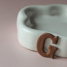 Afbeelding in Gallery-weergave laden, Chocoladeletter large (hele alfabet)