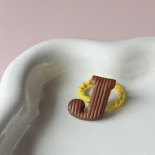 Afbeelding in Gallery-weergave laden, Chocoladeletter small (hele alfabet)
