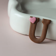 Afbeelding in Gallery-weergave laden, Chocoladeletter large (hele alfabet)