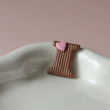 Afbeelding in Gallery-weergave laden, Chocoladeletter small (hele alfabet)