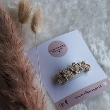 Afbeelding in Gallery-weergave laden, Fleur lichtbruin met gouddraad