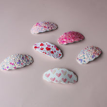 Afbeelding in Gallery-weergave laden, Lieke hartjes (medium voor normaal tot dik haar)
