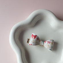 Afbeelding in Gallery-weergave laden, Cato losse strikjes Klaar voor Kerst (voor normaal tot dik haar)
