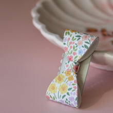 Afbeelding in Gallery-weergave laden, Cato (losse strikjes medium voor dun haar)
