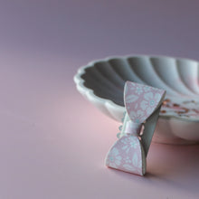 Afbeelding in Gallery-weergave laden, Cato (losse strikjes medium voor dun haar)
