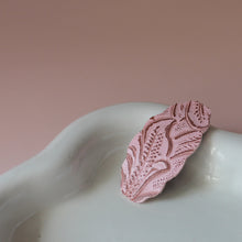 Afbeelding in Gallery-weergave laden, Lieke medium losse speldjes hairfstcollectie (voor normaal tot dik haar)
