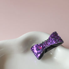 Afbeelding in Gallery-weergave laden, Cato losse strikjes Klaar voor Kerst (medium voor dun haar)
