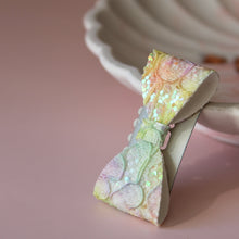 Afbeelding in Gallery-weergave laden, Cato (losse strikjes medium voor dun haar)
