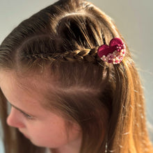 Afbeelding in Gallery-weergave laden, Haarelastiekje hartje met bloemen small
