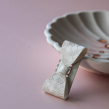 Afbeelding in Gallery-weergave laden, Cato (losse strikjes medium voor dun haar)
