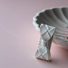 Afbeelding in Gallery-weergave laden, Cato (losse strikjes medium voor dun haar)
