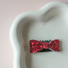 Afbeelding in Gallery-weergave laden, Cato losse strikjes Klaar voor Kerst (medium voor dun haar)
