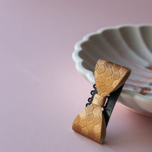 Afbeelding in Gallery-weergave laden, Cato (losse strikjes medium voor dun haar)
